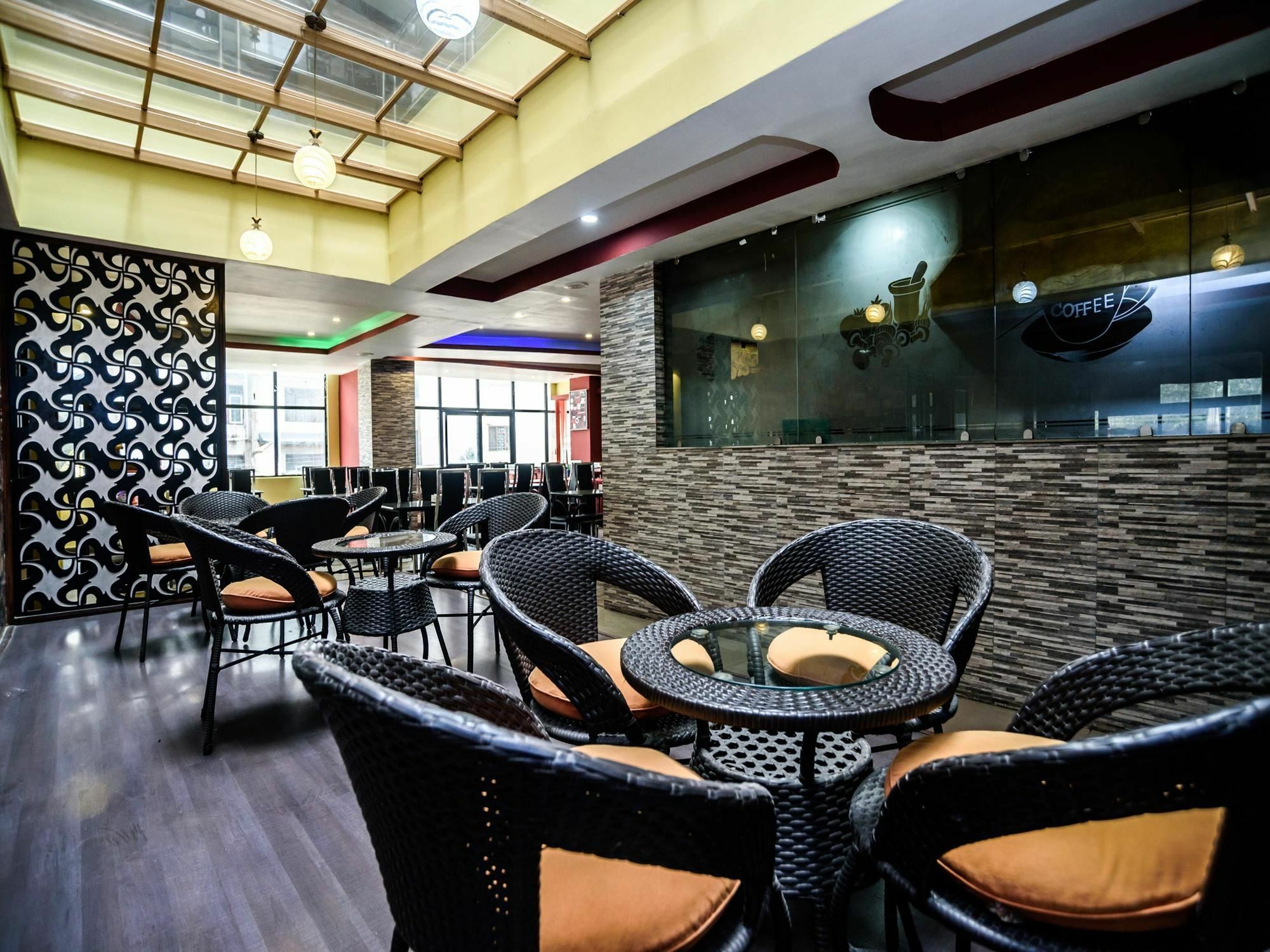 Oyo 105 Hotel Travel Inn Katmandu Kültér fotó